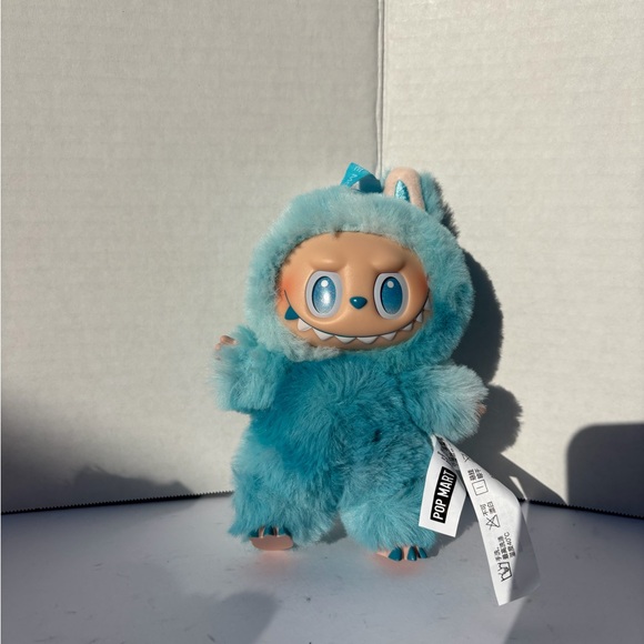 “Big into Energy” Labubu “Hope” - Picture 2 of 4